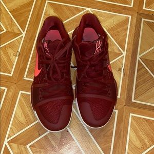 Kyrie 3 ‘Hot Punch’